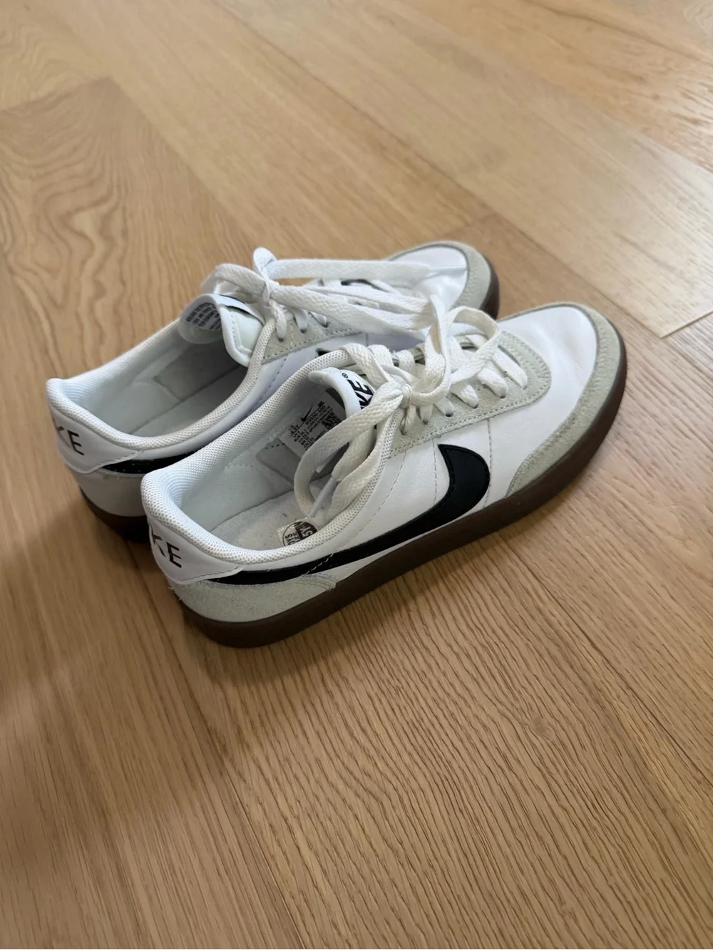 Nike Killshot 2 Leather - boys 4.5/women 6